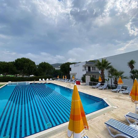 Palm Club Apart Otel Kusadasi Luaran gambar